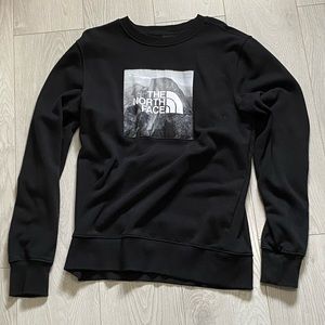 Mens The North Face crewneck sweater size medium black